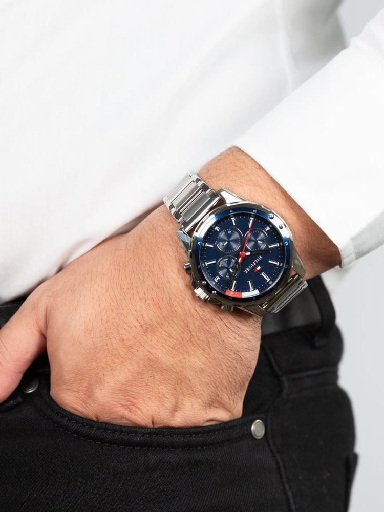 Montre Homme TOMMY HILFIGER – accessoire fiable – Originale Idée Cadeau pour toutes les occasions à Casablanca, Rabat et partout au Maroc – Montres de Luxe Montre Homme TOMMY HILFIGER – accessoire fiable – Image 3