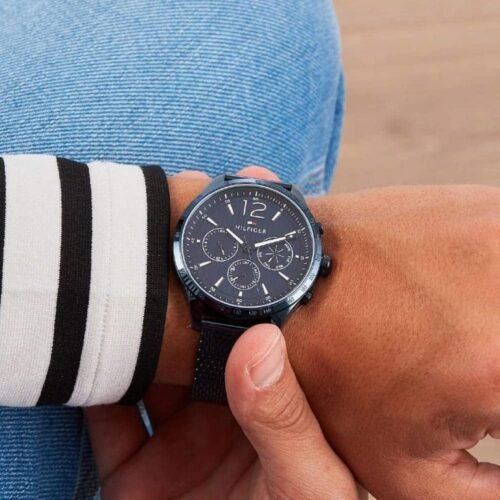 Montre Homme TOMMY HILFIGER – signature épuré certifiée – Originale Idée Cadeau pour toutes les occasions à Casablanca, Rabat et partout au Maroc – Montres de Luxe Montre Homme TOMMY HILFIGER – signature épuré certifiée Originale au Maroc | Livraison à Casablanca, Rabat, Fès – Montres de Luxe