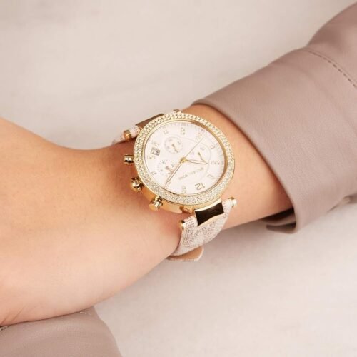 Montre Femme Michael Kors – Look raffiné maroc – Originale Idée Cadeau pour toutes les occasions à Casablanca, Rabat et partout au Maroc – Montres de Luxe Montre Femme Michael Kors – Look raffiné maroc Originale au Maroc | Livraison à Casablanca, Rabat, Fès – Montres de Luxe