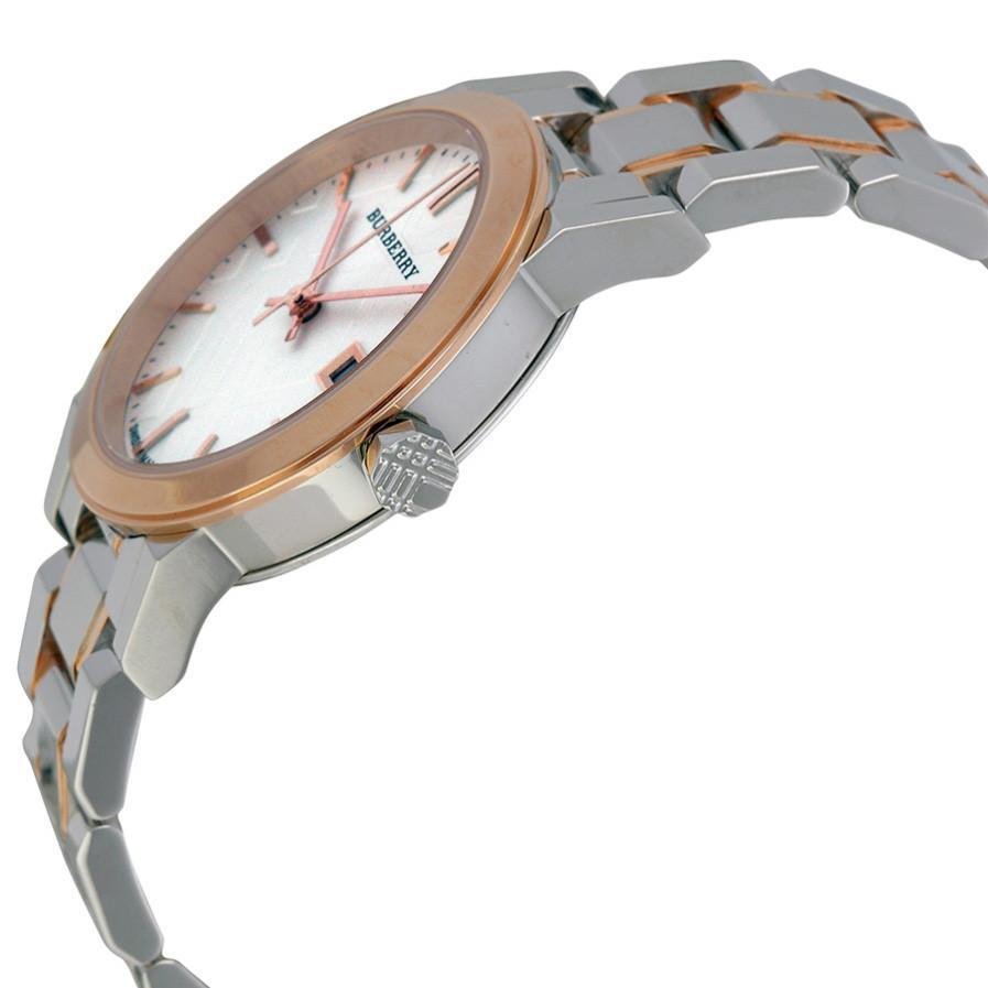 Montre Femme Burberry – Bracelet de qualité – Originale Idée Cadeau pour toutes les occasions à Casablanca, Rabat et partout au Maroc – Montres de Luxe Montre Femme Burberry – Bracelet de qualité – Image 2