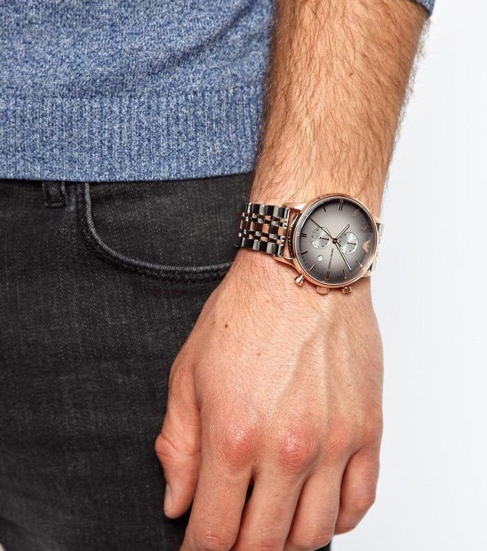 Montre Homme Emporio Armani Ar1721 – Montre fashion haut de gamme – Originale Idée Cadeau pour toutes les occasions à Casablanca, Rabat et partout au Maroc – Montres de Luxe Montre Homme Emporio Armani Ar1721 – Montre fashion haut de gamme – Image 2
