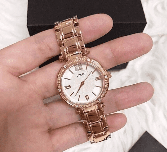 Montre Femme Guess – Marque originale garantie – Originale Idée Cadeau pour toutes les occasions à Casablanca, Rabat et partout au Maroc – Montres de Luxe Montre Femme Guess – Marque originale garantie – Image 2