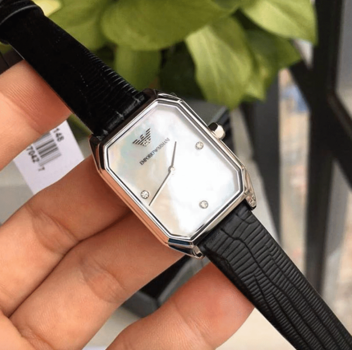Montre Femme Emporio Armani Ar11148 – Offre fashion femme – Originale Idée Cadeau pour toutes les occasions à Casablanca, Rabat et partout au Maroc – Montres de Luxe Montre Femme Emporio Armani Ar11148 – Offre fashion femme – Image 4