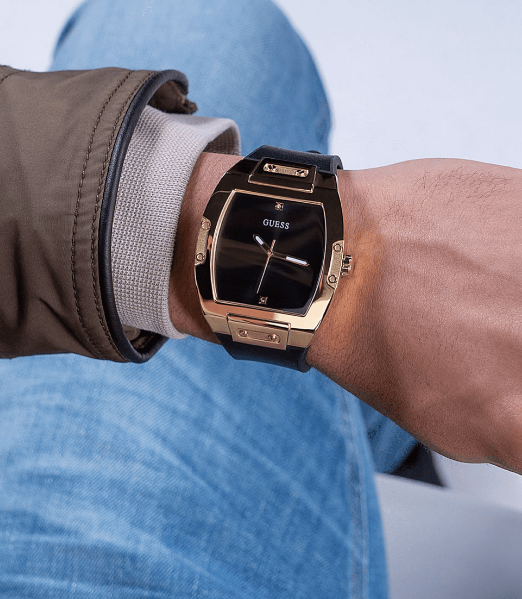 Montre Homme Guess Gw0386G3 – présence originale 2025 – Originale Idée Cadeau pour toutes les occasions à Casablanca, Rabat et partout au Maroc – Montres de Luxe Montre Homme Guess Gw0386G3 – présence originale 2025 – Image 4