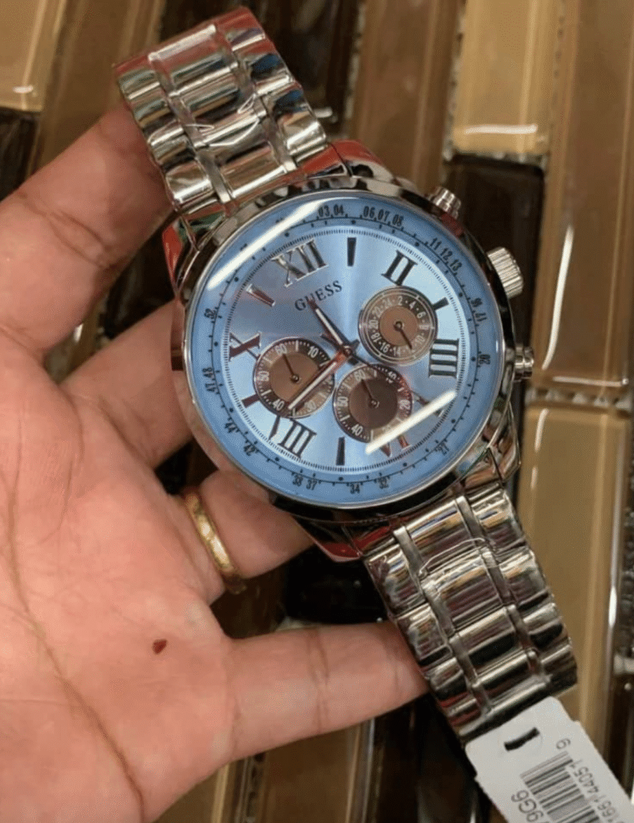 Montre Homme Guess – style masculin – Originale Idée Cadeau pour toutes les occasions à Casablanca, Rabat et partout au Maroc – Montres de Luxe Montre Homme Guess – style masculin – Image 2