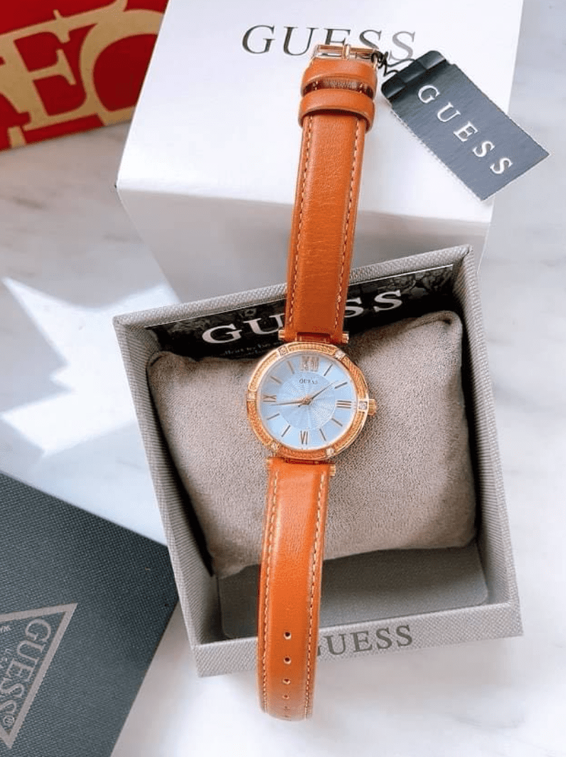 Montre Femme Guess – Montre pratique chic – Originale Idée Cadeau pour toutes les occasions à Casablanca, Rabat et partout au Maroc – Montres de Luxe Montre Femme Guess – Montre pratique chic – Image 4