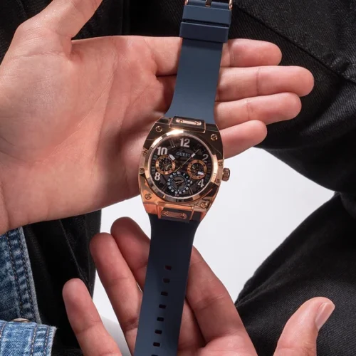 Montre Homme Guess Gw0569G3 – classe puissant de prestige – Originale Idée Cadeau pour toutes les occasions à Casablanca, Rabat et partout au Maroc – Montres de Luxe Montre Homme Guess Gw0569G3 – classe puissant de prestige Originale au Maroc | Livraison à Casablanca, Rabat, Fès – Montres de Luxe