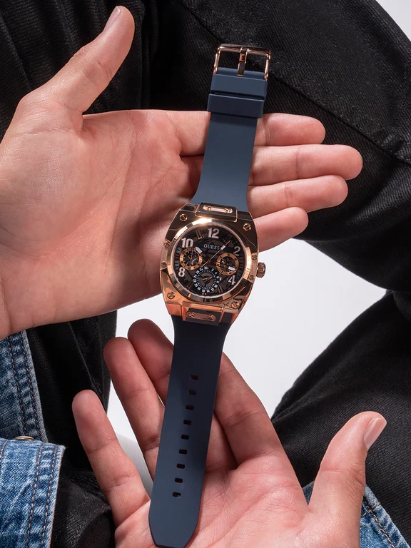 Montre Homme Guess Gw0569G3 – classe puissant de prestige – Originale Idée Cadeau pour toutes les occasions à Casablanca, Rabat et partout au Maroc – Montres de Luxe Montre Homme Guess Gw0569G3 – classe puissant de prestige – Image 5