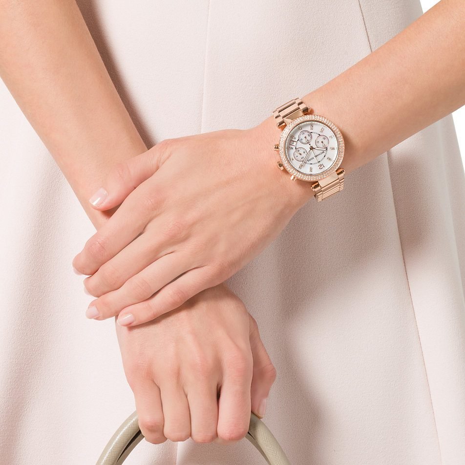 Montre Femme Michael Kors Mk5491 – Élégance au quotidien – Originale Idée Cadeau pour toutes les occasions à Casablanca, Rabat et partout au Maroc – Montres de Luxe Montre Femme Michael Kors Mk5491 – Élégance au quotidien – Image 2