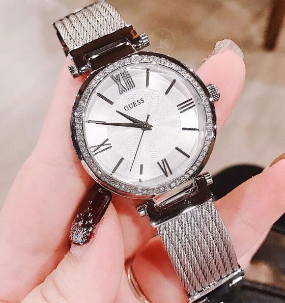 Montre Femme Guess – Prix compétitif maroc – Originale Idée Cadeau pour toutes les occasions à Casablanca, Rabat et partout au Maroc – Montres de Luxe Montre Femme Guess – Prix compétitif maroc – Image 2