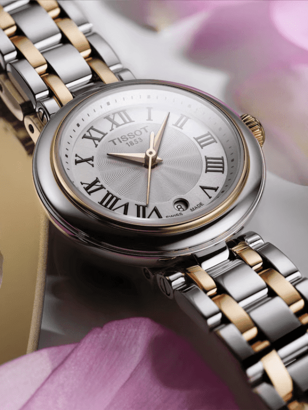 Montre Femme Tissot – Style classe pour elle – Originale Idée Cadeau pour toutes les occasions à Casablanca, Rabat et partout au Maroc – Montres de Luxe Montre Femme Tissot – Style classe pour elle – Image 4