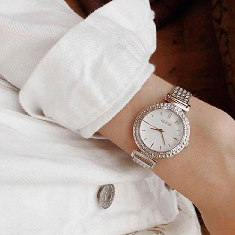 Montre Femme Guess – Design féminin moderne – Originale Idée Cadeau pour toutes les occasions à Casablanca, Rabat et partout au Maroc – Montres de Luxe Montre Femme Guess – Design féminin moderne – Image 2