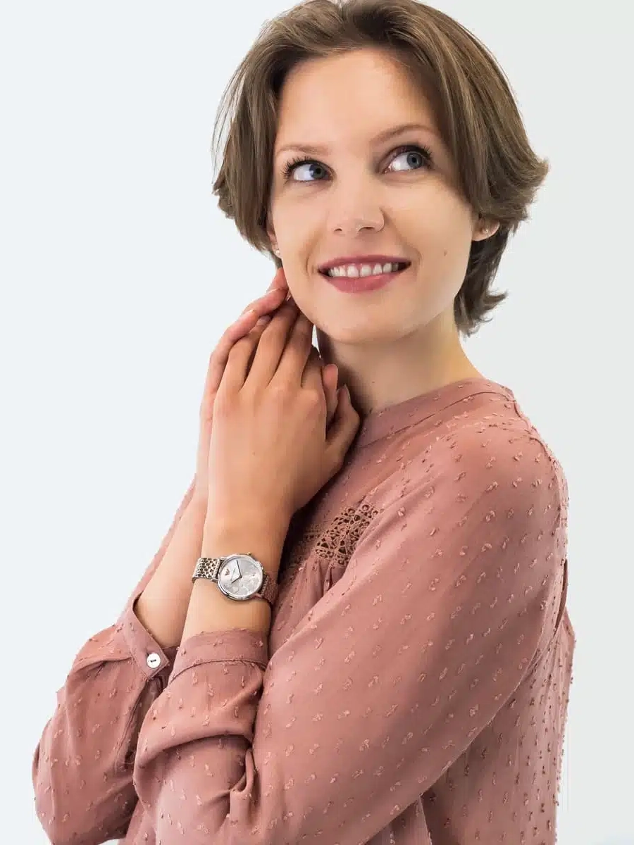 Montre Femme Emporio Armani Ar11113 – Design suisse certifié – Originale Idée Cadeau pour toutes les occasions à Casablanca, Rabat et partout au Maroc – Montres de Luxe Montre Femme Emporio Armani Ar11113 – Design suisse certifié – Image 4