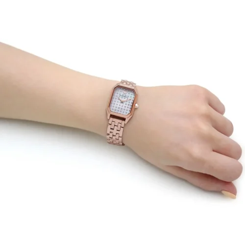 Montre Femme Emporio Armani Ar11389 – Femme moderne suisse – Originale Idée Cadeau pour toutes les occasions à Casablanca, Rabat et partout au Maroc – Montres de Luxe Montre Femme Emporio Armani Ar11389 – Femme moderne suisse Originale au Maroc | Livraison à Casablanca, Rabat, Fès – Montres de Luxe