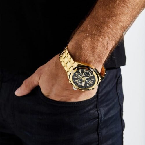 Montre Homme Guess – classe robuste – Originale Idée Cadeau pour toutes les occasions à Casablanca, Rabat et partout au Maroc – Montres de Luxe Montre Homme Guess – classe robuste Originale au Maroc | Livraison à Casablanca, Rabat, Fès – Montres de Luxe
