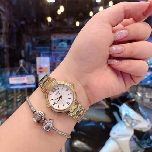 Montre Femme Guess – Chic urbain femme Originale au Maroc | Livraison à Casablanca, Rabat, Fès – Montres de Luxe