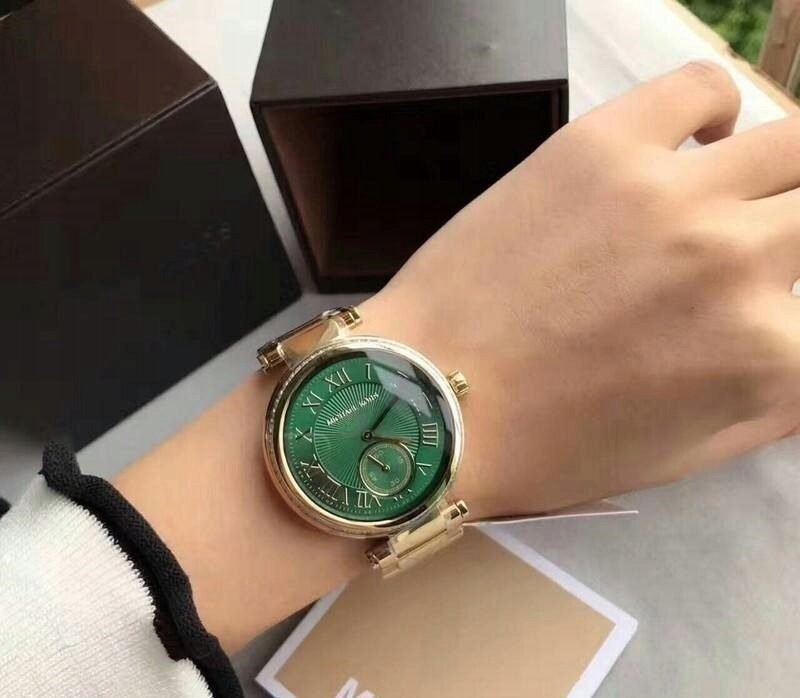 Montre Femme Michael Kors Mk6065 – Mode moderne femme – Originale Idée Cadeau pour toutes les occasions à Casablanca, Rabat et partout au Maroc – Montres de Luxe Montre Femme Michael Kors Mk6065 – Mode moderne femme – Image 2