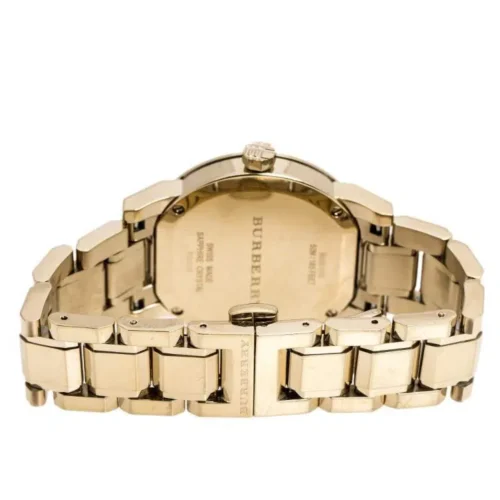 Montre Femme Burberry – Design moderne et féminin – Originale Idée Cadeau pour toutes les occasions à Casablanca, Rabat et partout au Maroc – Montres de Luxe Montre Femme Burberry – Design moderne et féminin Originale au Maroc | Livraison à Casablanca, Rabat, Fès – Montres de Luxe