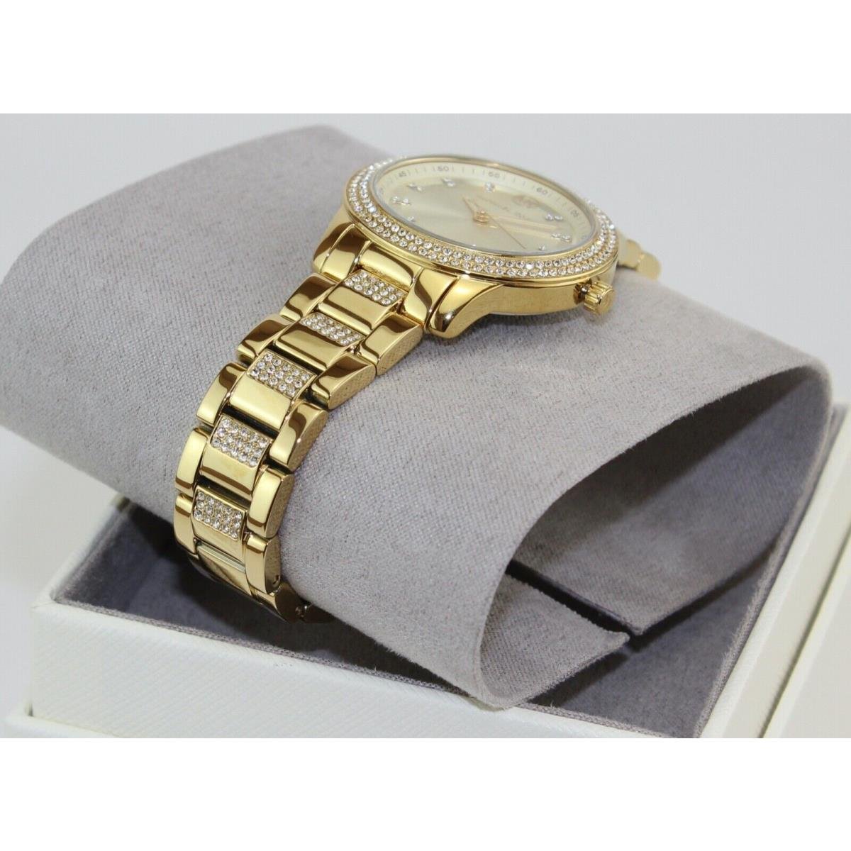 Montre Femme Michael Kors – Style féminin chic – Originale Idée Cadeau pour toutes les occasions à Casablanca, Rabat et partout au Maroc – Montres de Luxe Montre Femme Michael Kors – Style féminin chic – Image 3