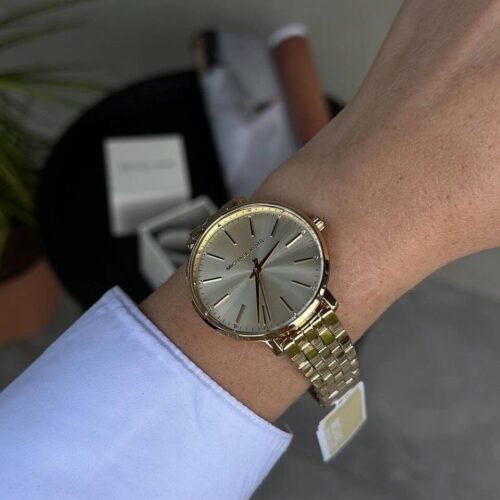 Montre Femme MICHAEL KORS MK3898 – ton doré – Originale Idée Cadeau pour toutes les occasions à Casablanca, Rabat et partout au Maroc – Montres de Luxe Montre Femme MICHAEL KORS MK3898 – ton doré Originale au Maroc | Livraison à Casablanca, Rabat, Fès – Montres de Luxe