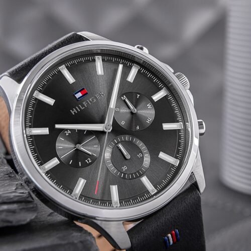Montre Homme TOMMY HILFIGER – style unique – Originale Idée Cadeau pour toutes les occasions à Casablanca, Rabat et partout au Maroc – Montres de Luxe Montre Homme TOMMY HILFIGER – style unique – Image 4