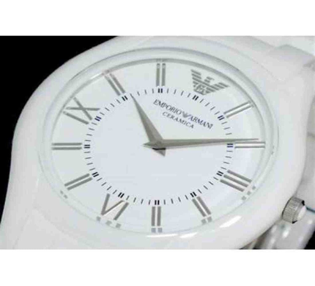 Montre Femme EMPORIO ARMANI AR1443 – présence éclatante – Originale Idée Cadeau pour toutes les occasions à Casablanca, Rabat et partout au Maroc – Montres de Luxe Montre Femme EMPORIO ARMANI AR1443 – présence éclatante – Image 4