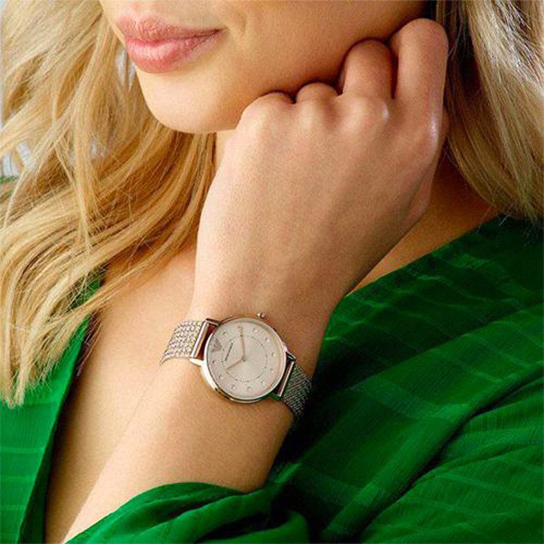 Montre Femme EMPORIO ARMANI AR11129 – silhouette raffinée – Originale Idée Cadeau pour toutes les occasions à Casablanca, Rabat et partout au Maroc – Montres de Luxe Montre Femme EMPORIO ARMANI AR11129 – silhouette raffinée – Image 2