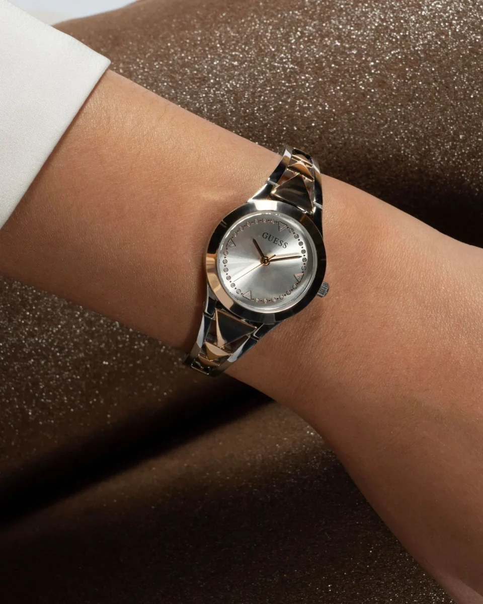 Montre Femme GUESS GW0609L3 – élégance précieuse – Originale Idée Cadeau pour toutes les occasions à Casablanca, Rabat et partout au Maroc – Montres de Luxe Montre Femme GUESS GW0609L3 – élégance précieuse – Image 5