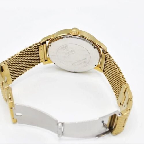 Montre Homme GUESS – allure raffinée – Originale Idée Cadeau pour toutes les occasions à Casablanca, Rabat et partout au Maroc – Montres de Luxe Montre Homme GUESS – allure raffinée Originale au Maroc | Livraison à Casablanca, Rabat, Fès – Montres de Luxe