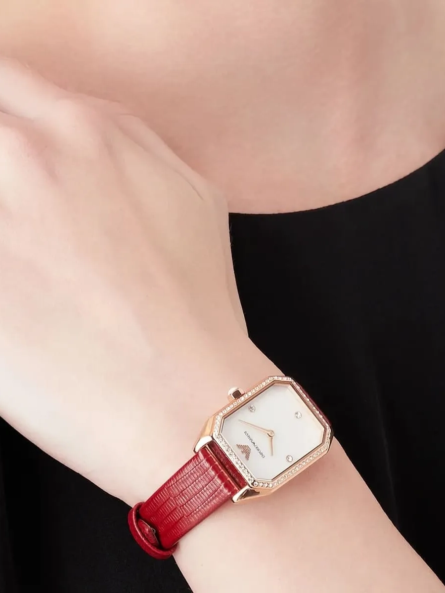 Montre Femme EMPORIO ARMANI AR11467 – montre bijou – Originale Idée Cadeau pour toutes les occasions à Casablanca, Rabat et partout au Maroc – Montres de Luxe Montre Femme EMPORIO ARMANI AR11467 – montre bijou – Image 2