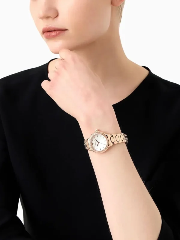 Montre Femme EMPORIO ARMANI AR11523 – profondeur élégante – Originale Idée Cadeau pour toutes les occasions à Casablanca, Rabat et partout au Maroc – Montres de Luxe Montre Femme EMPORIO ARMANI AR11523 – profondeur élégante – Image 4