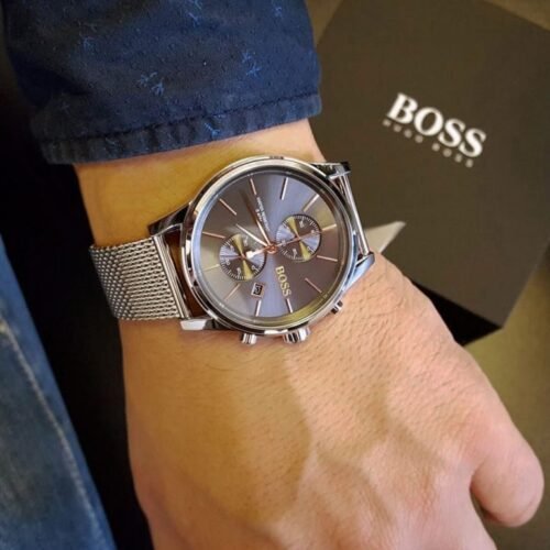 Montre Homme HUGO BOSS – distinction marocaine – Originale Idée Cadeau pour toutes les occasions à Casablanca, Rabat et partout au Maroc – Montres de Luxe Montre Homme HUGO BOSS – distinction marocaine Originale au Maroc | Livraison à Casablanca, Rabat, Fès – Montres de Luxe
