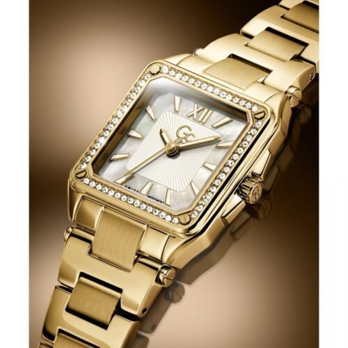Montre Femme GUESS GC – finition délicate Originale au Maroc | Livraison à Casablanca, Rabat, Fès – Montres de Luxe