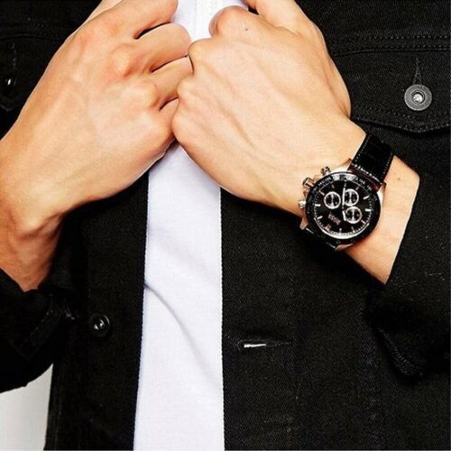 Montre Homme HUGO BOSS – esprit épuré – Originale Idée Cadeau pour toutes les occasions à Casablanca, Rabat et partout au Maroc – Montres de Luxe Montre Homme HUGO BOSS – esprit épuré Originale au Maroc | Livraison à Casablanca, Rabat, Fès – Montres de Luxe
