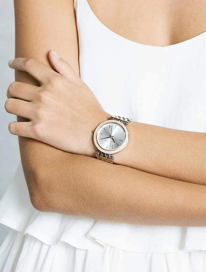 Montre Femme MICHAEL KORS MK3215 – force tranquille – Originale Idée Cadeau pour toutes les occasions à Casablanca, Rabat et partout au Maroc – Montres de Luxe Montre Femme MICHAEL KORS MK3215 – force tranquille – Image 4