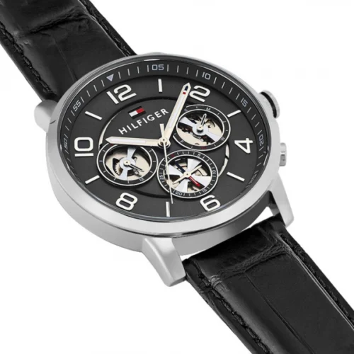 Montre Homme TOMMY HILFIGER – design recherché – Originale Idée Cadeau pour toutes les occasions à Casablanca, Rabat et partout au Maroc – Montres de Luxe Montre Homme TOMMY HILFIGER – design recherché Originale au Maroc | Livraison à Casablanca, Rabat, Fès – Montres de Luxe